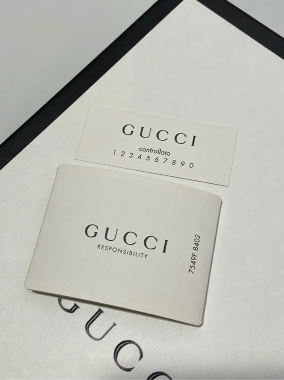 Gucci Cream Leather Double G Buckle Belt